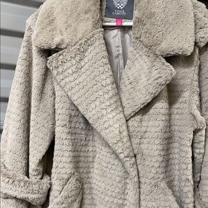 Vince Camuto Women's Beige Teddy Jacket